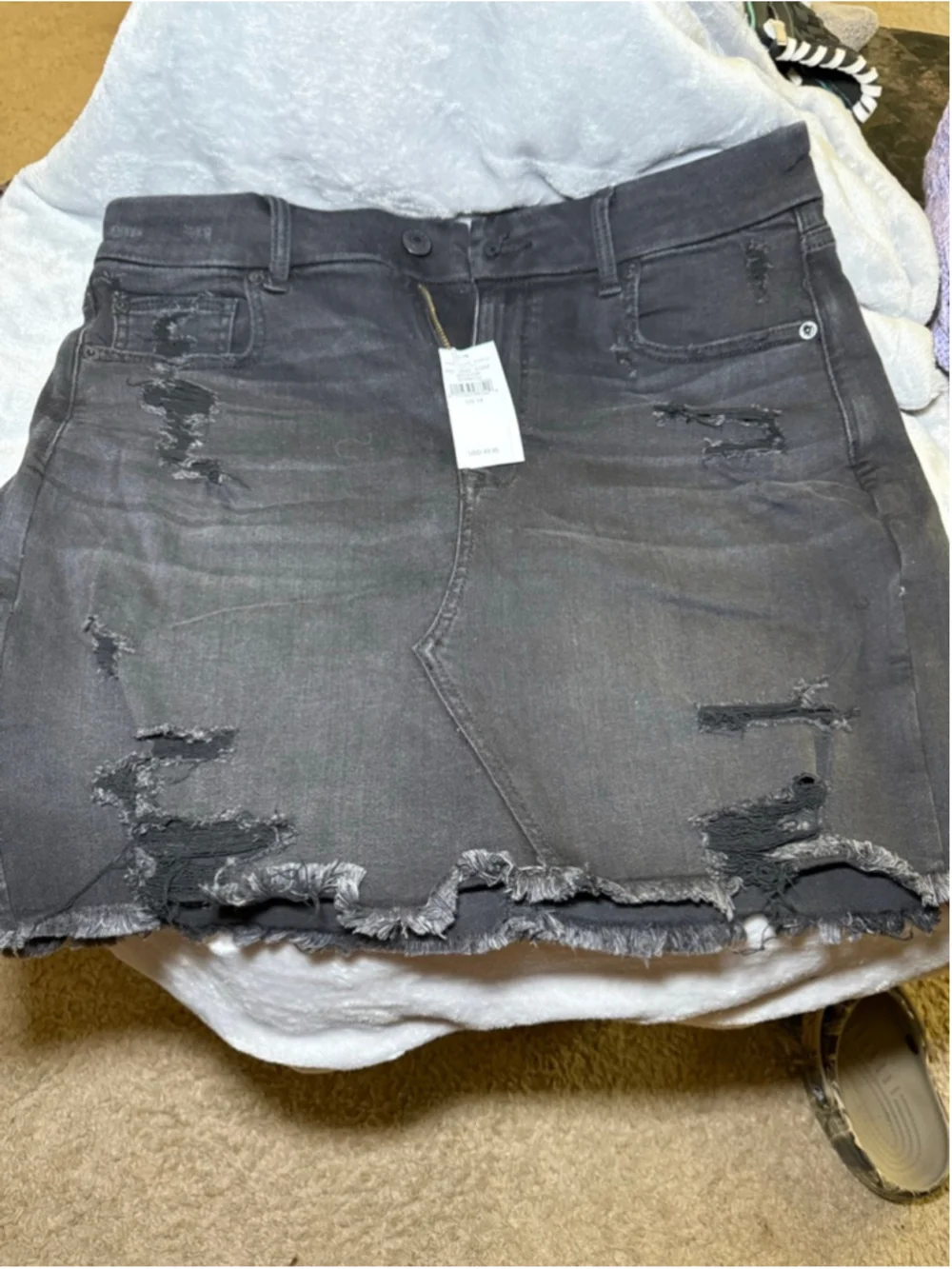 Women's American Eagle Outfitters Black Distressed Denim Mini Skirt Size 14